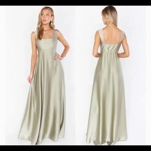 Show Me Your Mumu Madi Gown - moss Green, size small